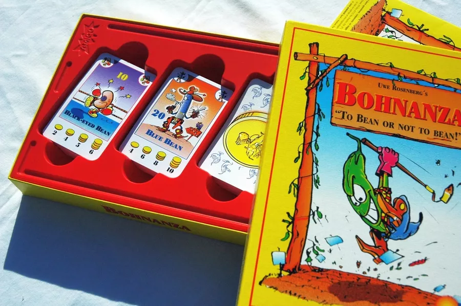 https://boardgamegeek.com/boardgame/11/bohnanza/images?pageid=1&licensefilter=reuse